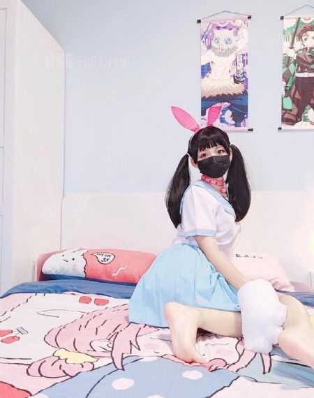 欧美女鞋海报_720超清在线观看