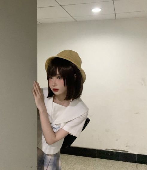欧美最年轻的av女优_蓝光神马影院手机在线