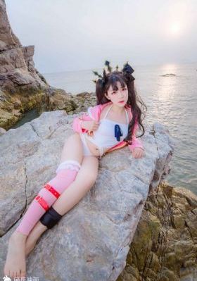 欧美av免费观看在线_720神马影院手机在线