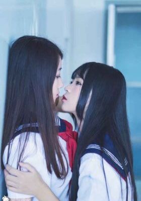 欧美风大衣街拍图片_剧情片电影完整版