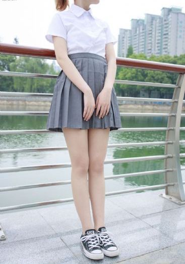 欧美蕾丝女装_国产在线观看