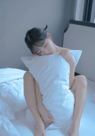 亚洲呦萝小初av_无删减完整版在线观看