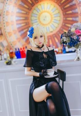 欧美风服装店射灯_迅雷1080
