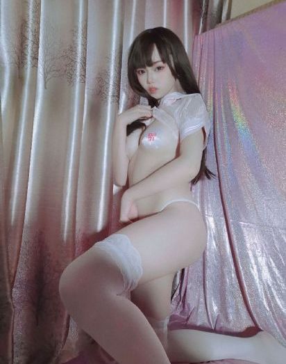 无码中文字幕人妻在线一区二区三区_HD在线观看电视