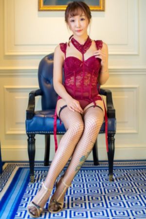 久久久久久国产精品美女_BD韩语电影在线看